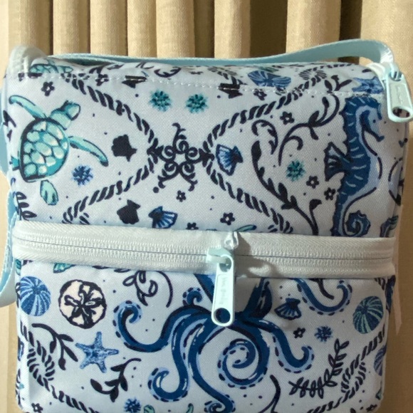 NWT Vera Bradley ReActive Expandable Lunch Cooler with Containers - Picture 2 of 9